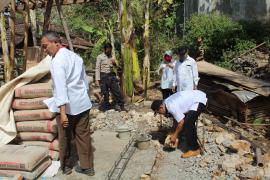 Peletakan Batu Pertama Pembukaan Program Renovasi Rumah Tidak Layak Huni ( RTLH) Kalurahan Giripurwo